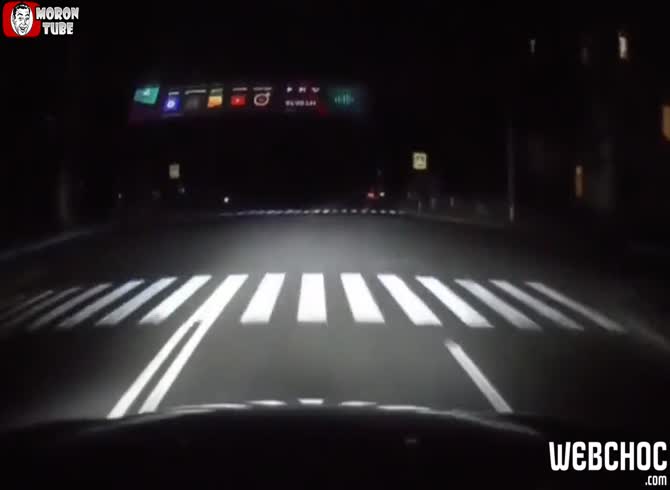 Video :Shelling in Kharkiv, Ukraine, startles a driver